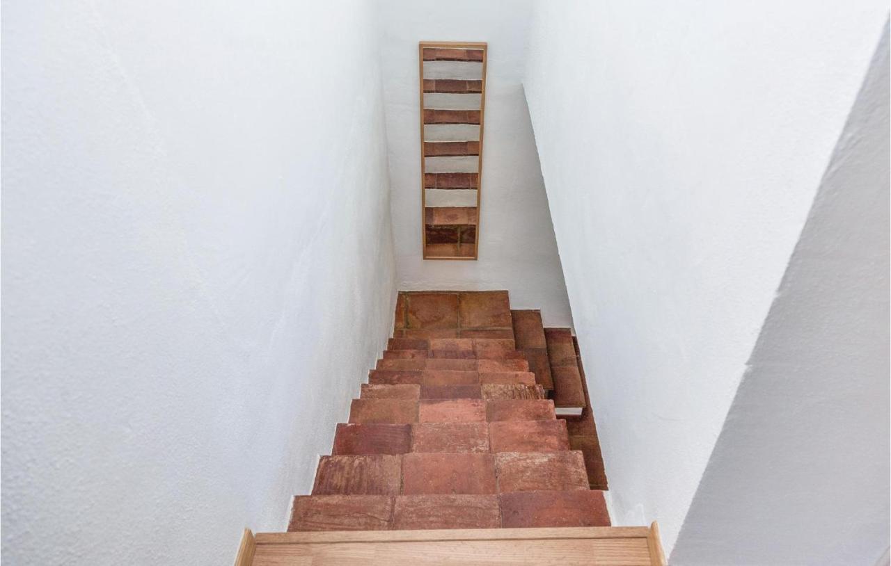 Awesome Home In Cadiz With Swimming Pool เอลกัสตอร์ ภายนอก รูปภาพ